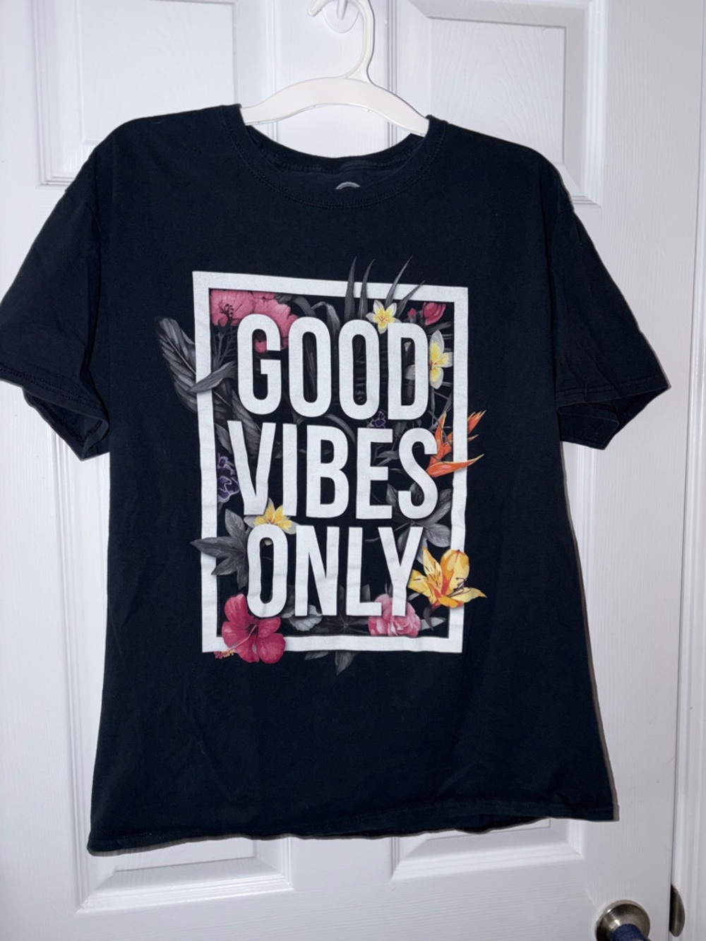 Good Vibes Only Black Graphic Tee